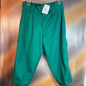 Vintage 80’s green capri. Canvas type of fabric. CanCan  size M. 135 30” waist.